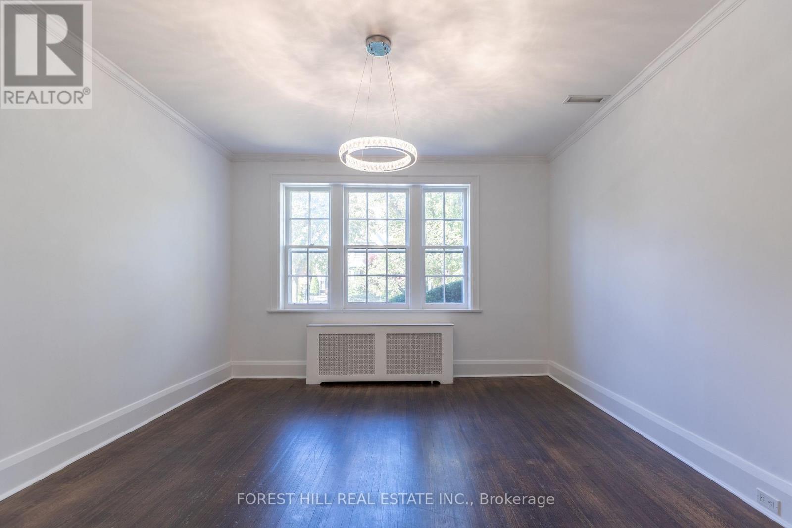 29 Whitehall Road, Toronto, Ontario  M4W 2C5 - Photo 8 - C12662814