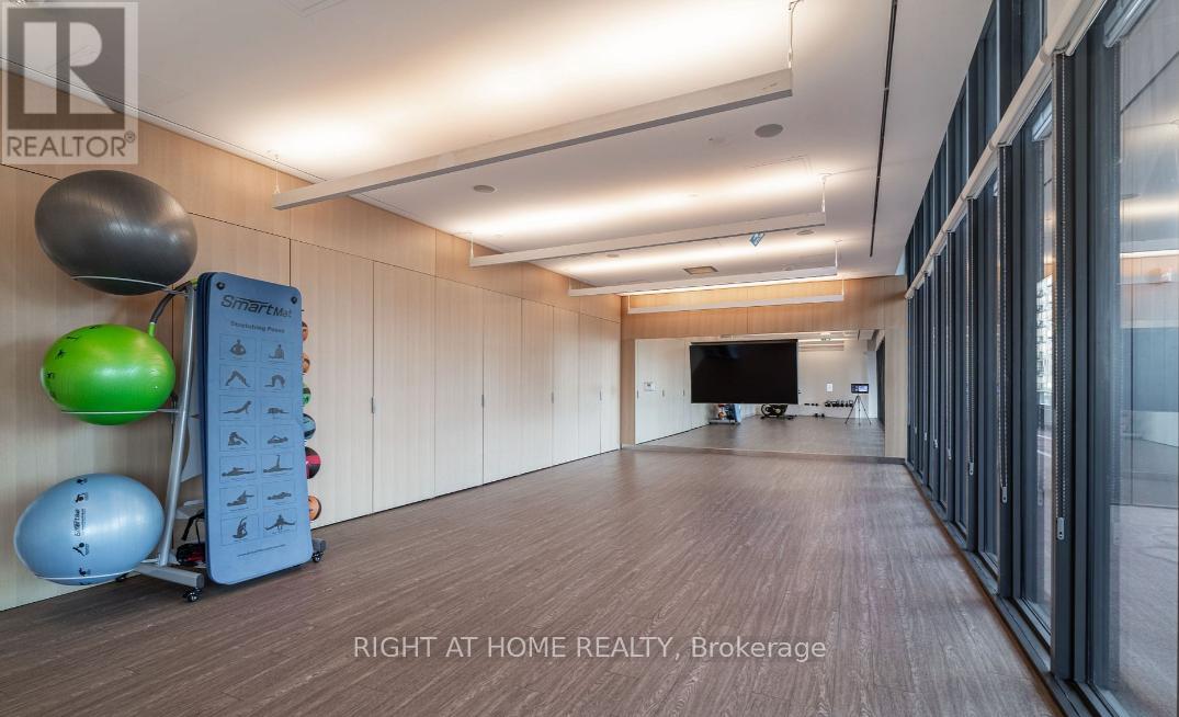 2503 - 19 Western Battery Road, Toronto, Ontario  M6K 3S4 - Photo 17 - C12662868