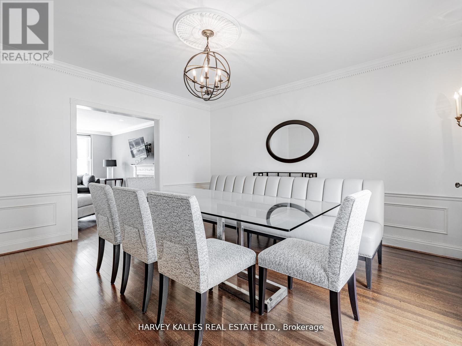 2 Silverwood Avenue, Toronto, Ontario  M5P 1W4 - Photo 15 - C12662956