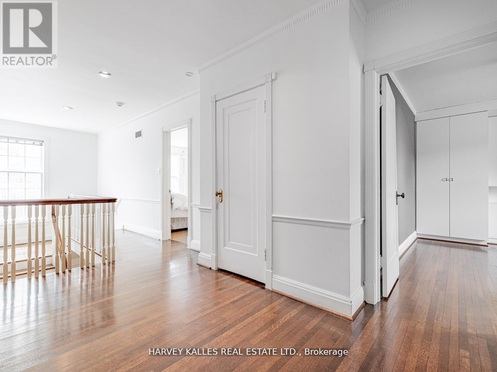 2 Silverwood Avenue, Toronto, Ontario  M5P 1W4 - Photo 27 - C12662956