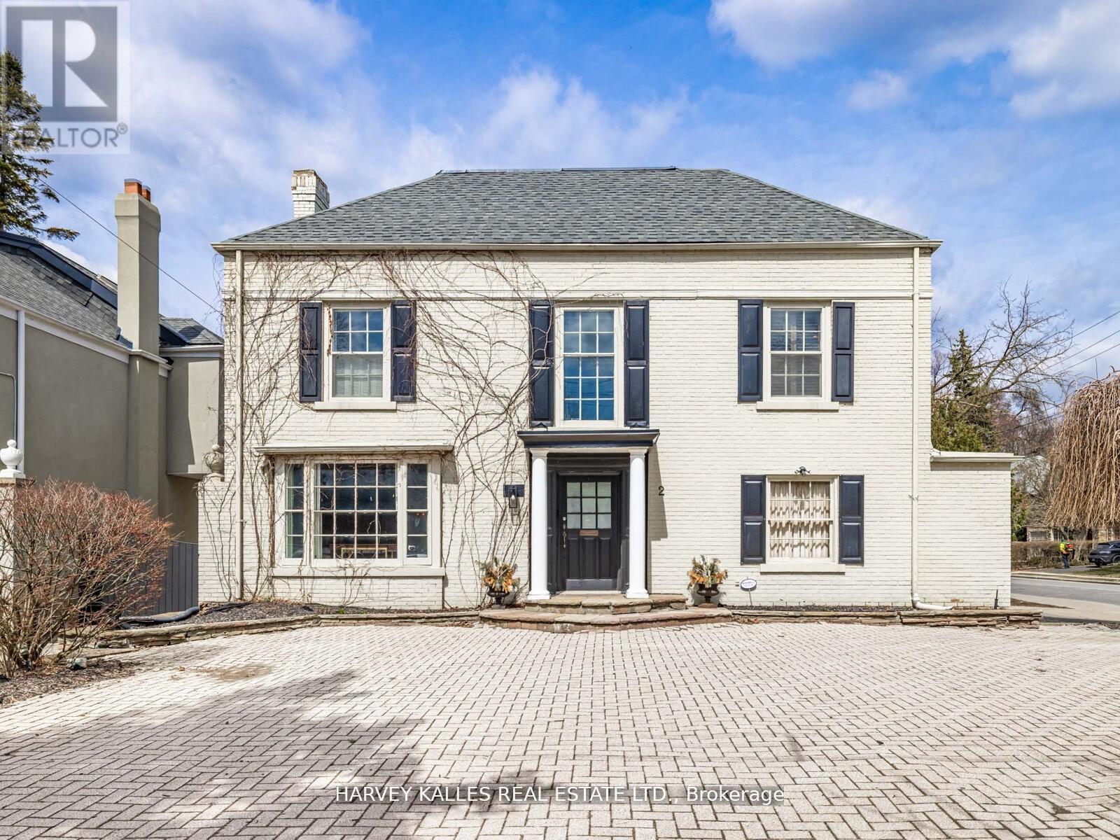 2 Silverwood Avenue, Toronto, Ontario  M5P 1W4 - Photo 3 - C12662956