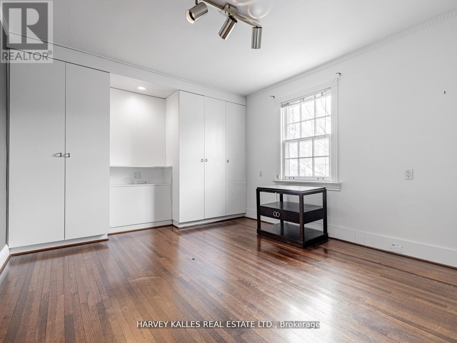 2 Silverwood Avenue, Toronto, Ontario  M5P 1W4 - Photo 33 - C12662956