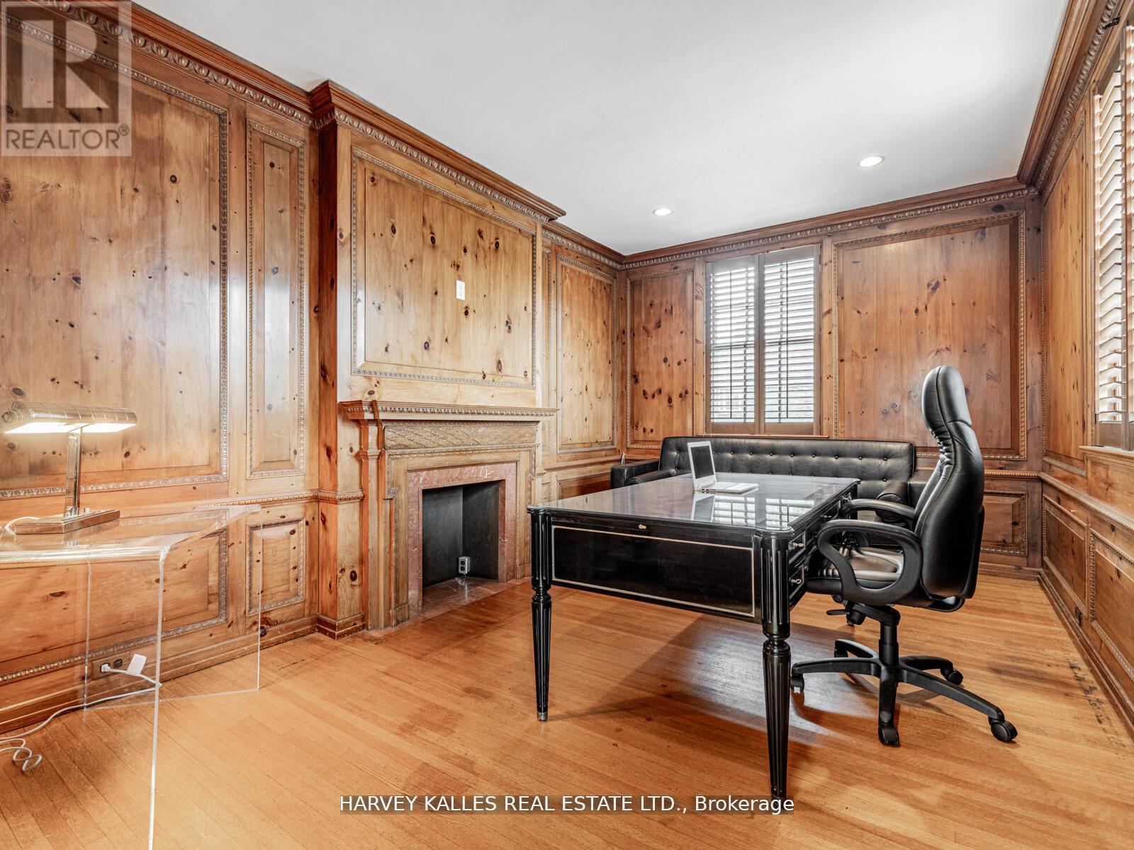 2 Silverwood Avenue, Toronto, Ontario  M5P 1W4 - Photo 37 - C12662956