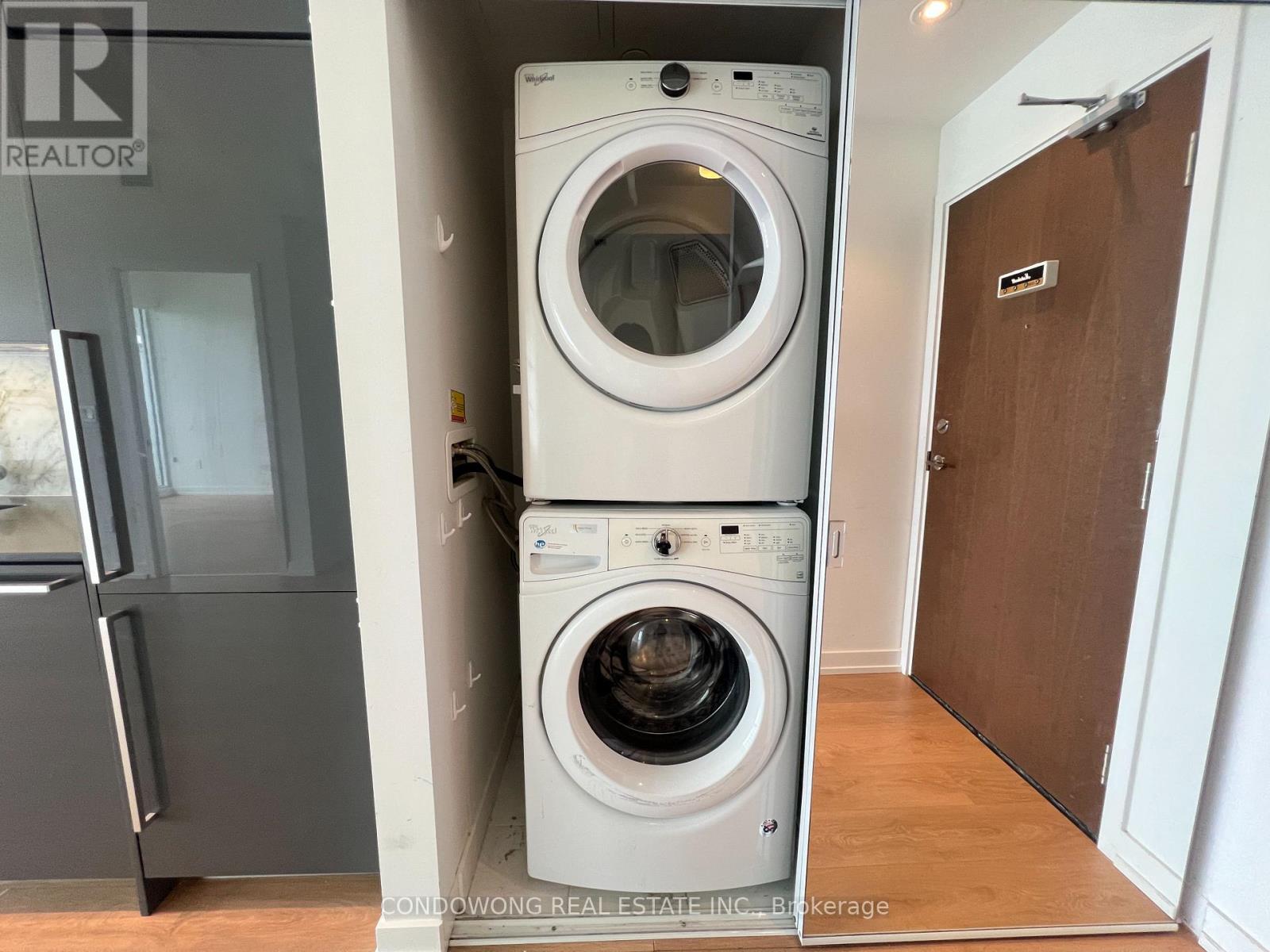 709 - 115 Mcmahon Drive, Toronto, Ontario  M2K 0E3 - Photo 3 - C12662978