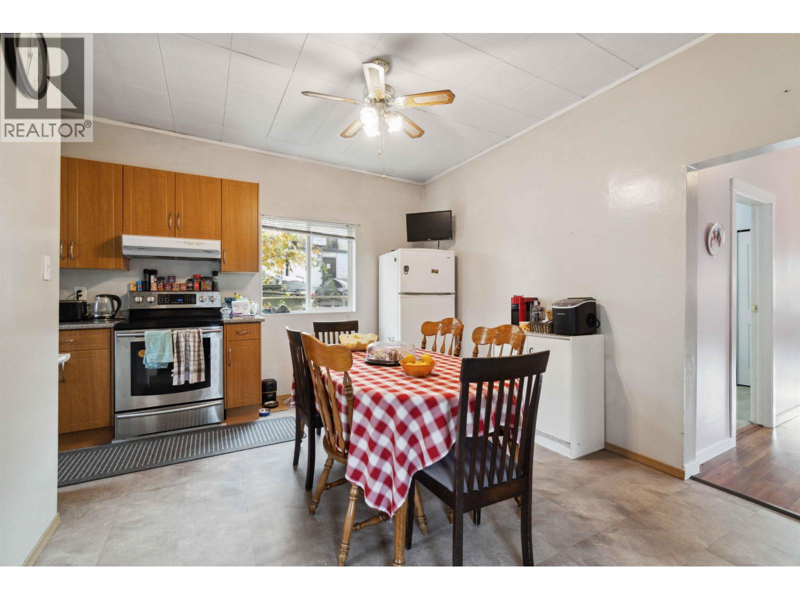 1649 Grant Street, Vancouver, British Columbia  V5L 2Y4 - Photo 8 - R3075675