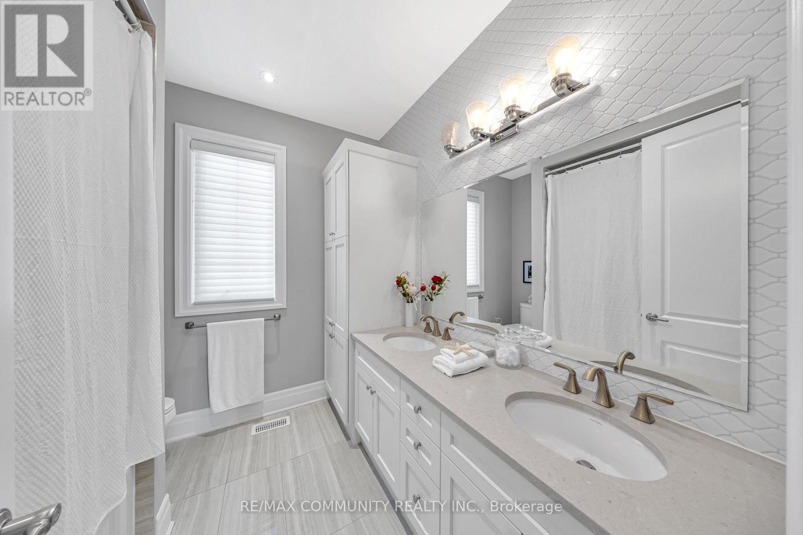 1159 Dragonfly Avenue, Pickering, Ontario  L1X 0G1 - Photo 30 - E12662894