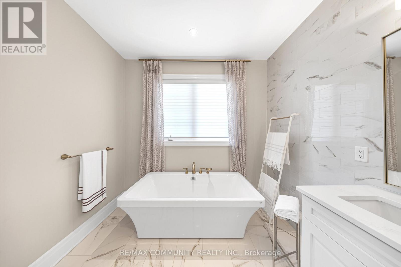 1159 Dragonfly Avenue, Pickering, Ontario  L1X 0G1 - Photo 36 - E12662894