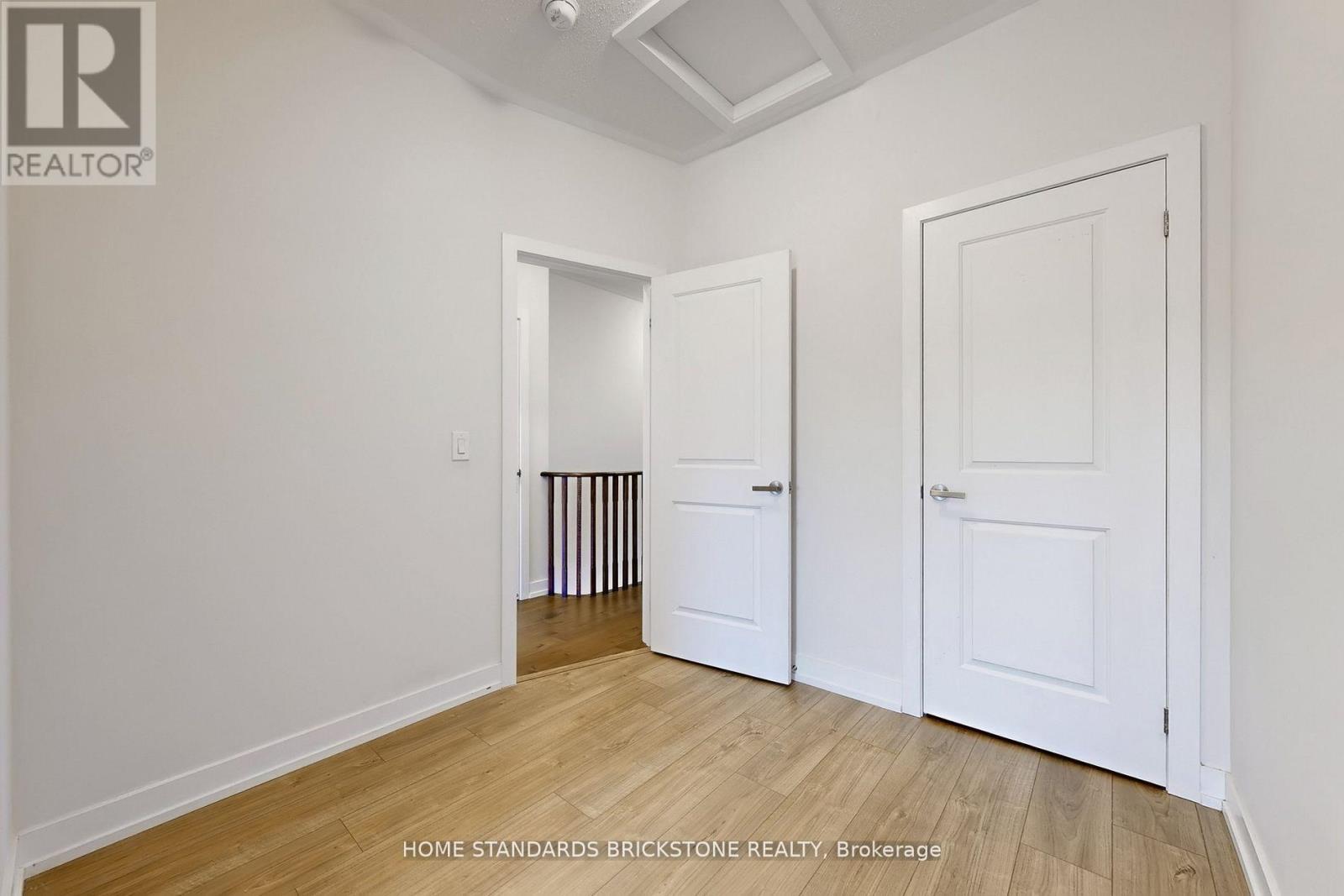 215 Salterton Circle, Vaughan, Ontario  L6A 4Z2 - Photo 34 - N12662904