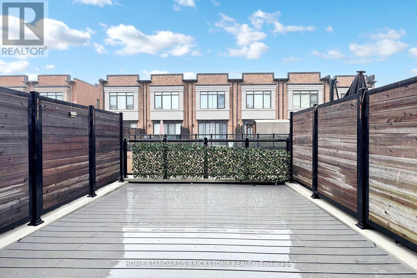 215 Salterton Circle, Vaughan, Ontario  L6A 4Z2 - Photo 49 - N12662904