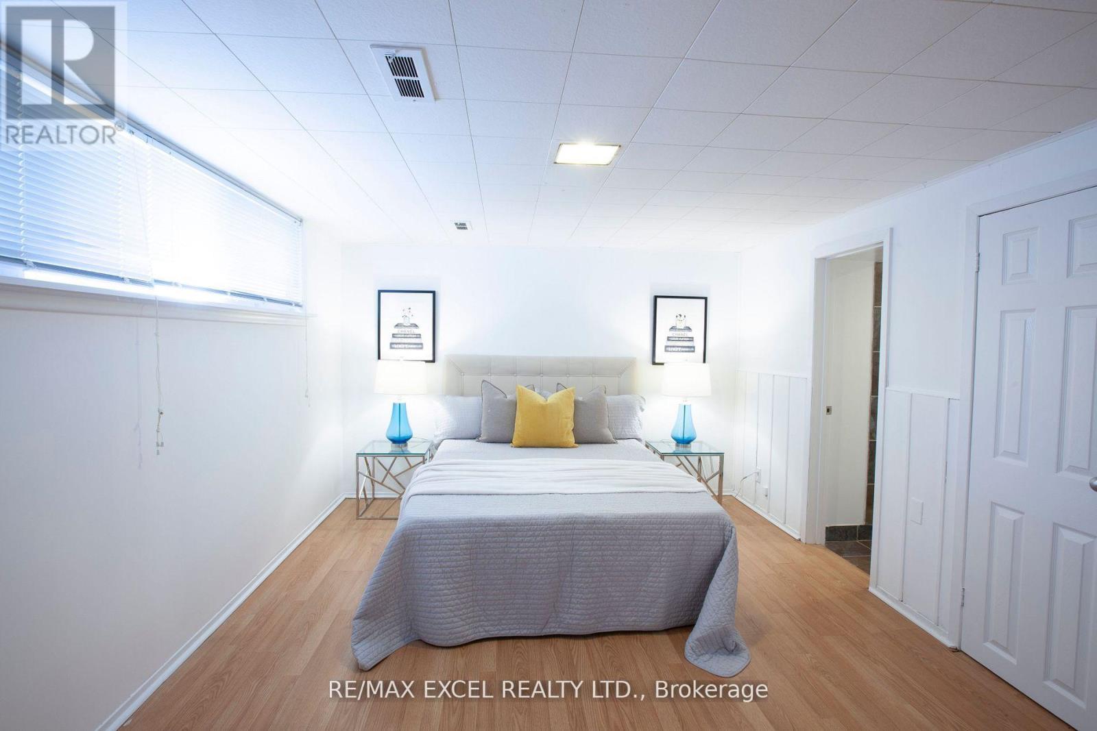 33 Alanadale Avenue, Markham, Ontario  L3P 1S4 - Photo 11 - N12662928