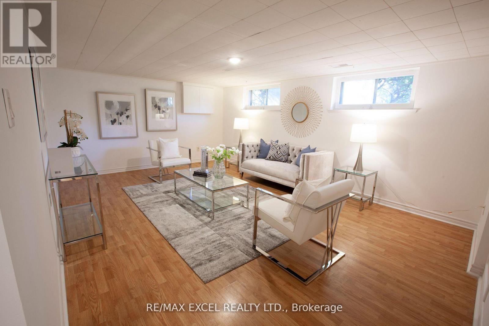 33 Alanadale Avenue, Markham, Ontario  L3P 1S4 - Photo 32 - N12662928