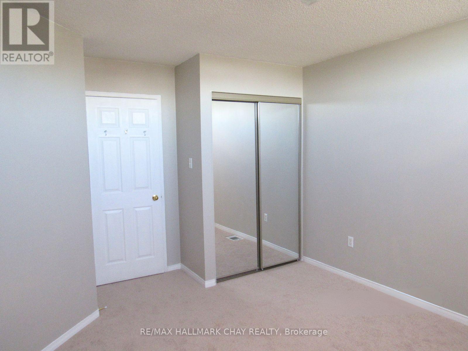 145 Leslie Avenue, Barrie, Ontario  L4N 9P4 - Photo 15 - S12662782