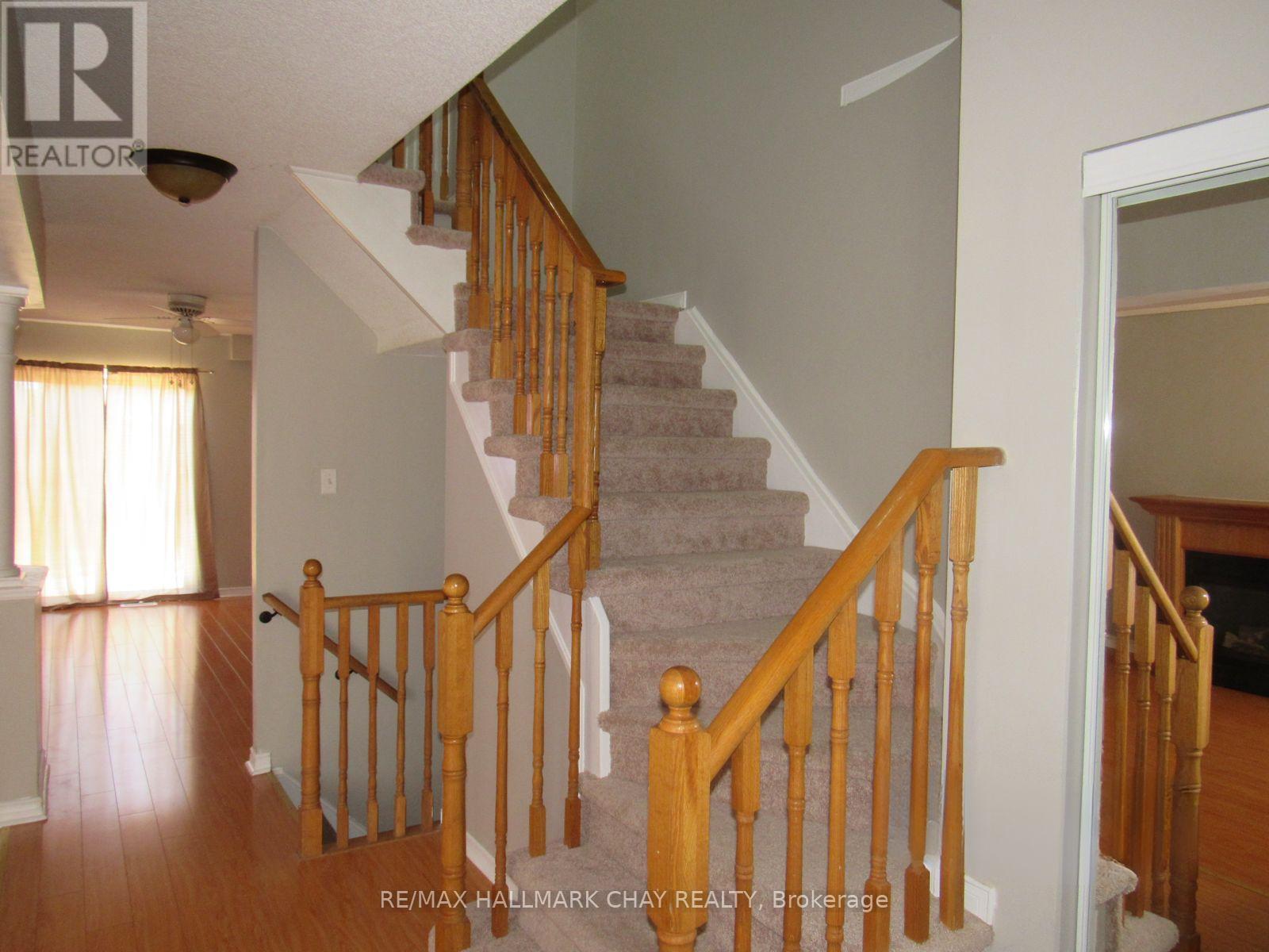 145 Leslie Avenue, Barrie, Ontario  L4N 9P4 - Photo 8 - S12662782