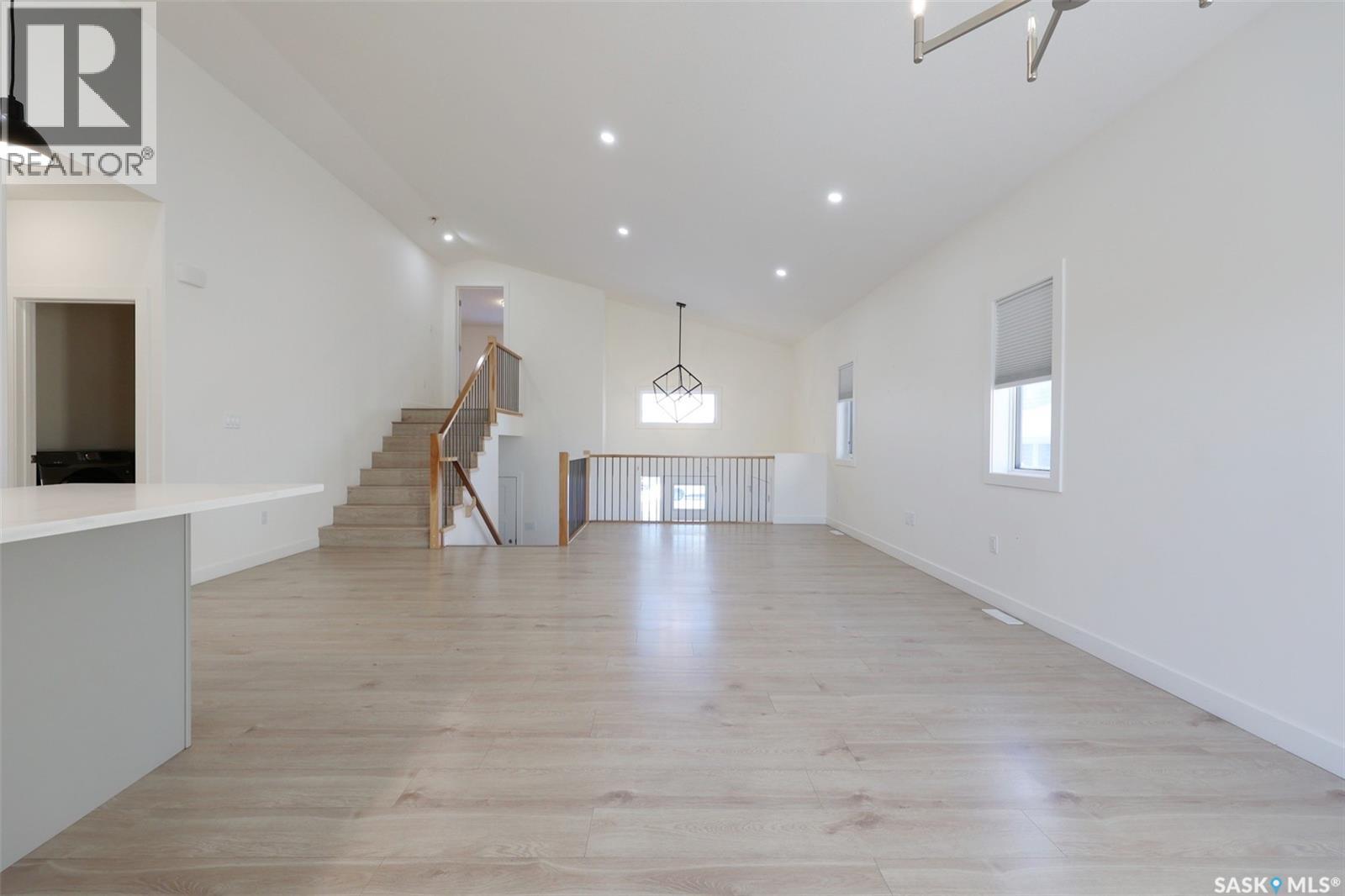 559 Labine Terrace, Saskatoon, Saskatchewan  S7L 4Z7 - Photo 5 - SK026166