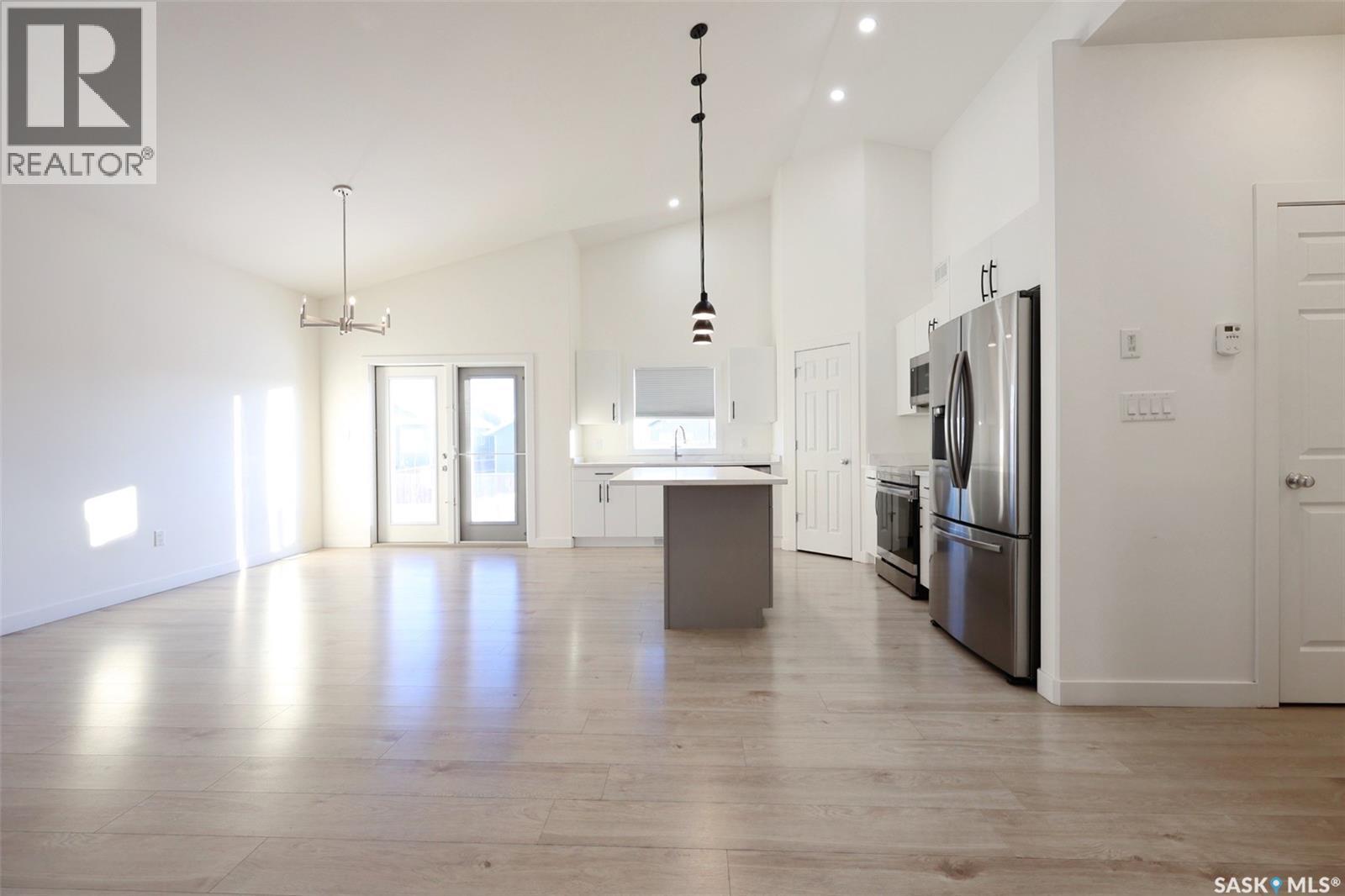 559 Labine Terrace, Saskatoon, Saskatchewan  S7L 4Z7 - Photo 6 - SK026166