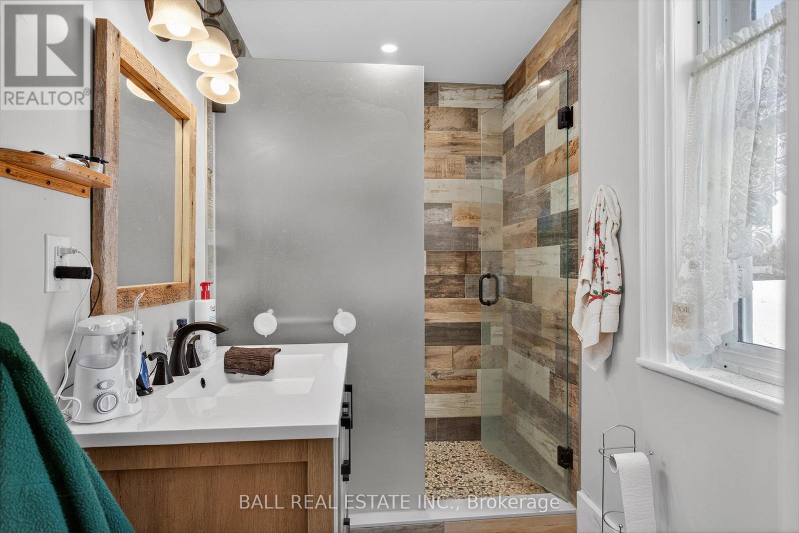 1132 Tara Road, Selwyn, Ontario  K9J 6X2 - Photo 11 - X12662256