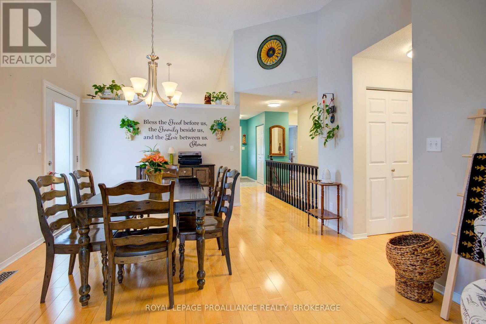 406 Waterloo Drive, Kingston, Ontario  K7M 8K7 - Photo 11 - X12662962