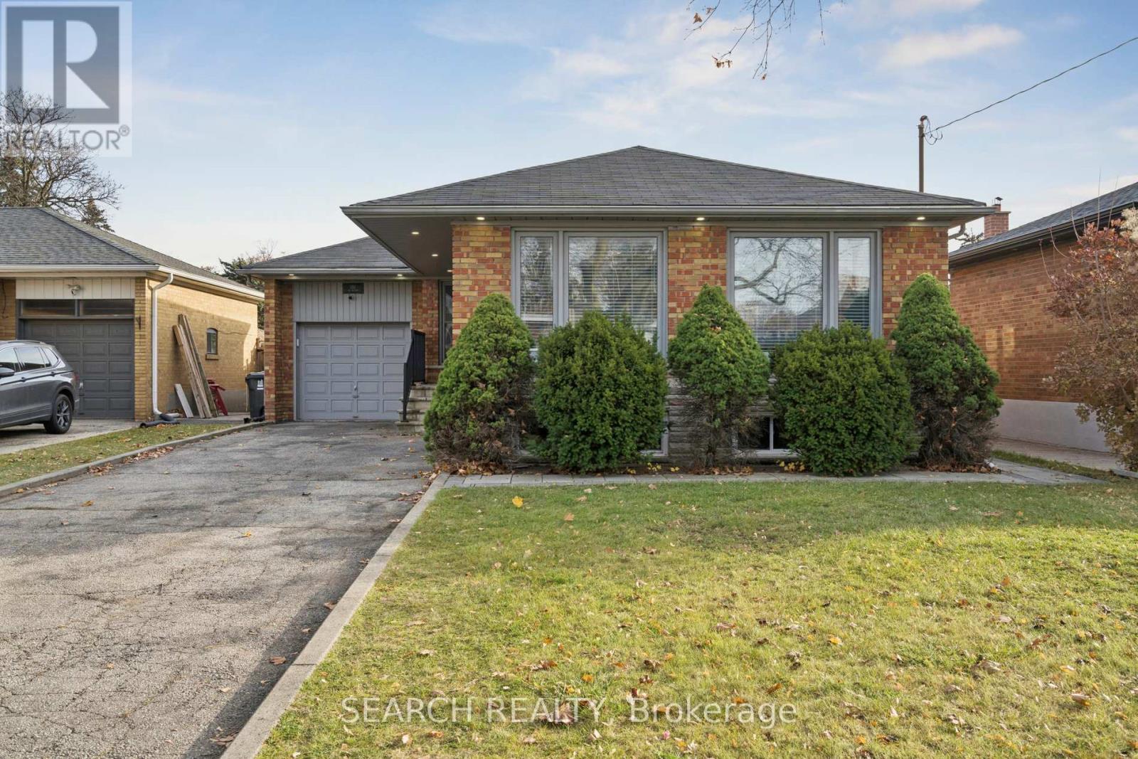 151 The Westway, Toronto, Ontario  M9P 2B6 - Photo 1 - W12584200