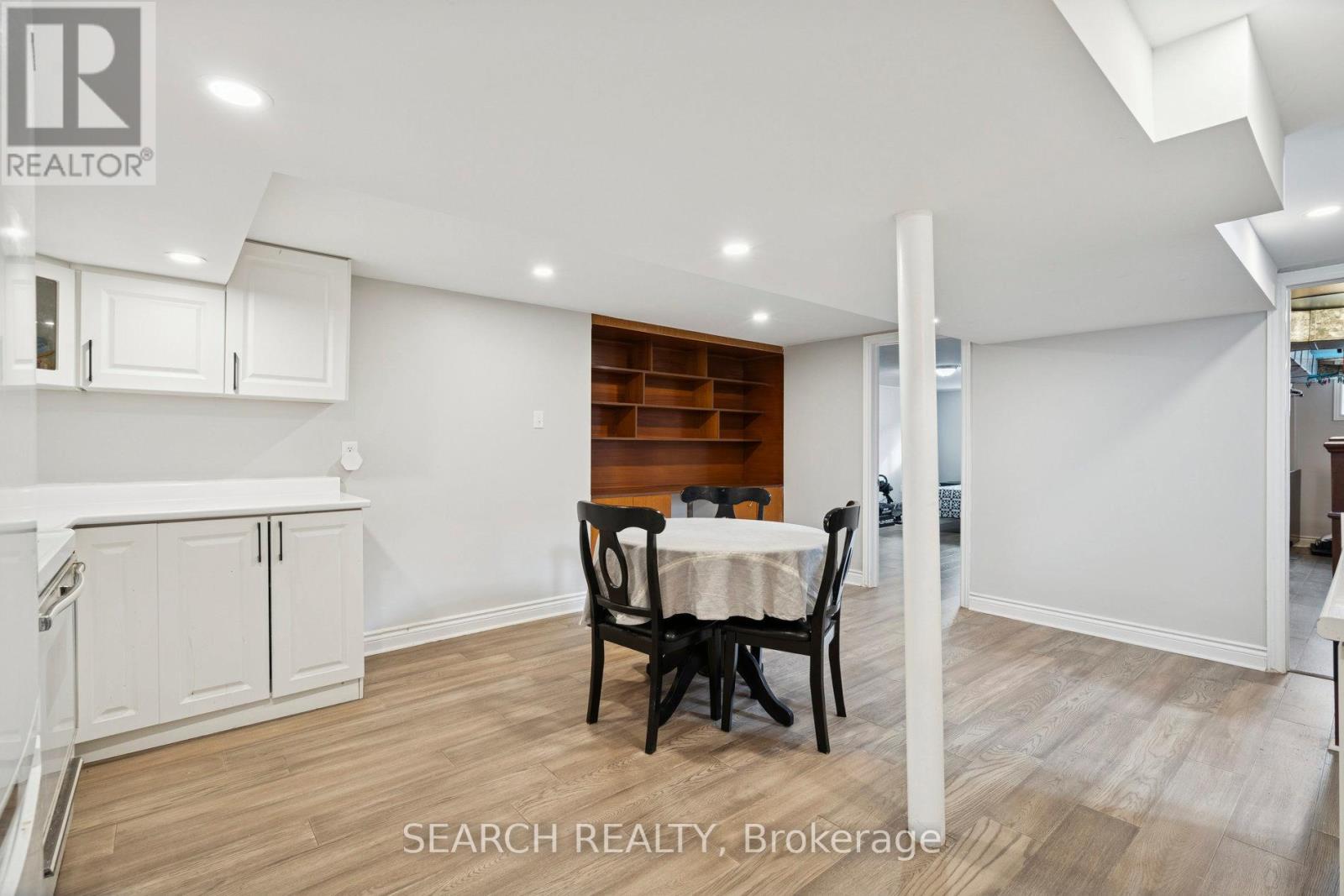 151 The Westway, Toronto, Ontario  M9P 2B6 - Photo 22 - W12584200