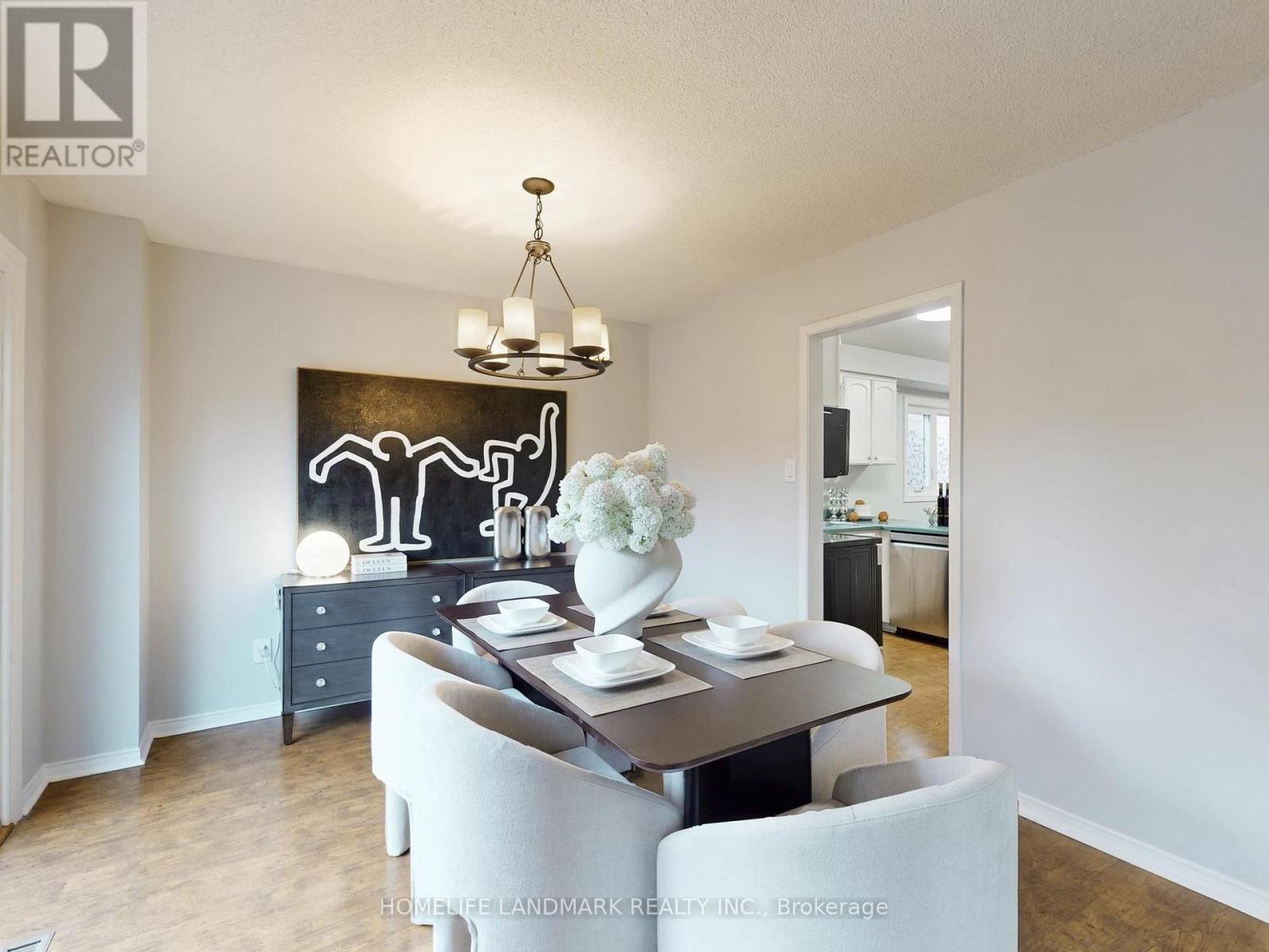 338 Parkridge Crescent, Oakville, Ontario  L6M 1B1 - Photo 11 - W12662754