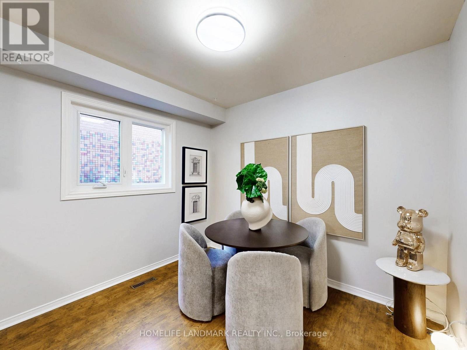 338 Parkridge Crescent, Oakville, Ontario  L6M 1B1 - Photo 19 - W12662754