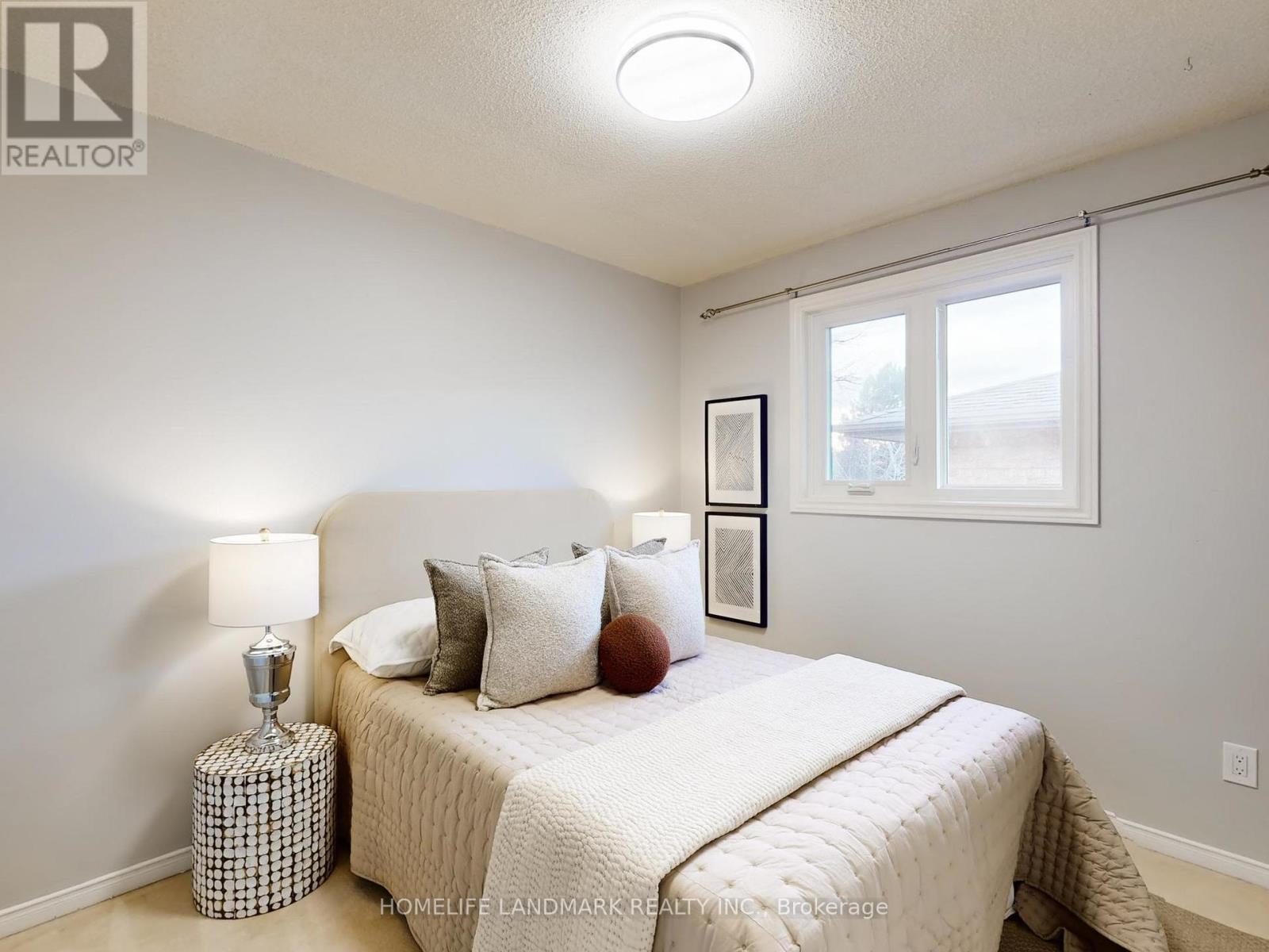 338 Parkridge Crescent, Oakville, Ontario  L6M 1B1 - Photo 34 - W12662754