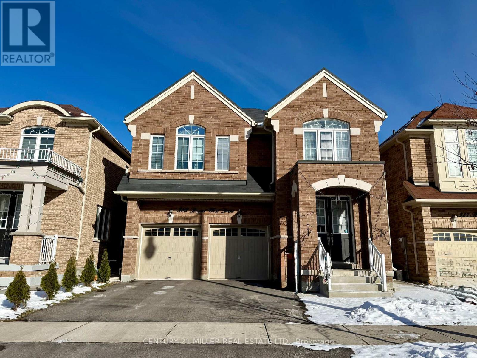 389 ROYAL WEST DRIVE, Brampton, Ontario
