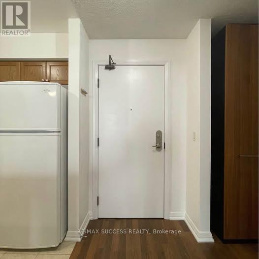 702 - 220 Forum Drive, Mississauga, Ontario  L4Z 4K1 - Photo 4 - W12662798