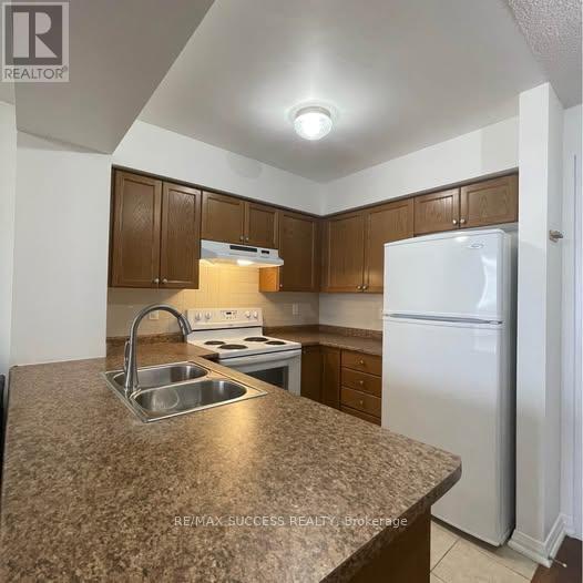 702 - 220 Forum Drive, Mississauga, Ontario  L4Z 4K1 - Photo 6 - W12662798