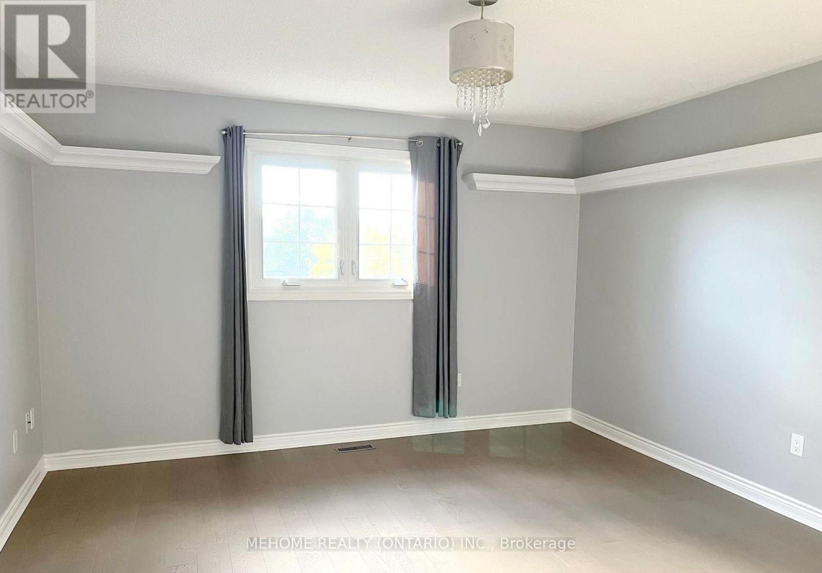 2037 Schoolmaster Circle, Oakville, Ontario  L6M 3A1 - Photo 22 - W12662804