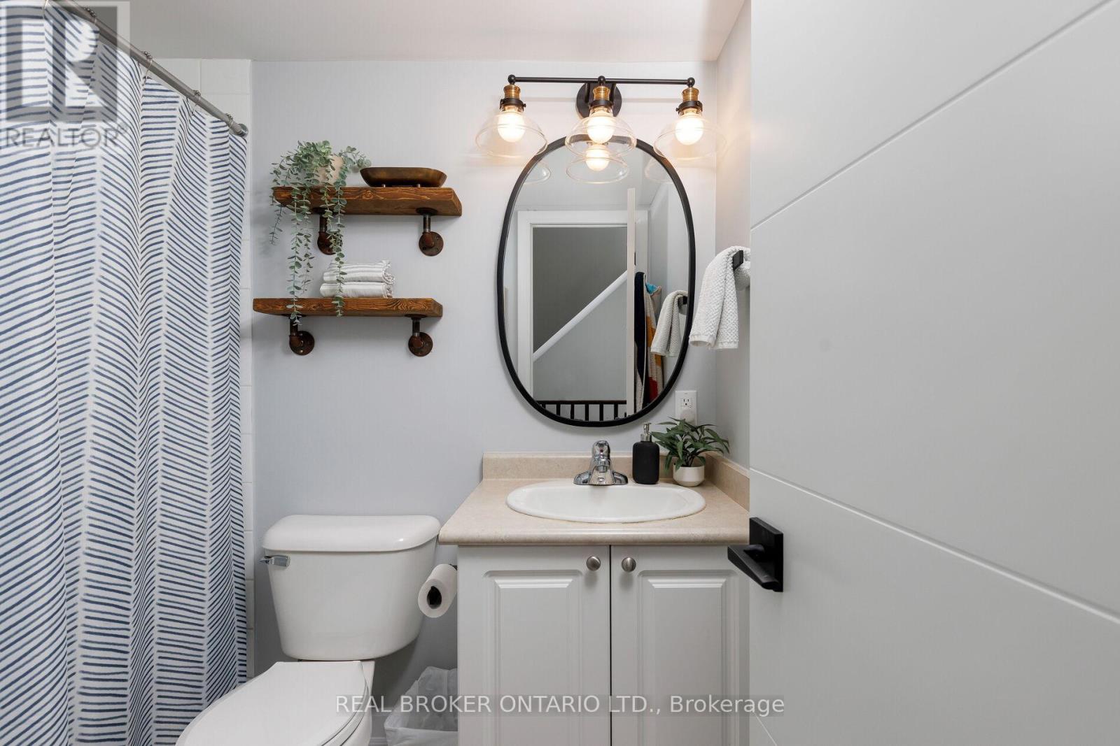 146 - 35 Elsie Lane, Toronto, Ontario  M6P 3N3 - Photo 17 - W12662856