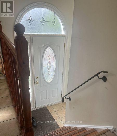 Main - 141 Morton Way, Brampton (Fletcher's West), Ontario  L6Y 2P7 - Photo 1 - W12662858