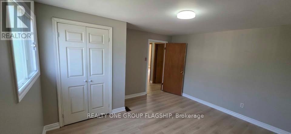 9 Thirty Sixth Street, Toronto, Ontario  M8W 3K8 - Photo 10 - W12662898