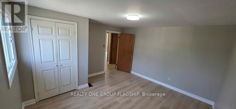 9 Thirty Sixth Street, Toronto, Ontario  M8W 3K8 - Photo 11 - W12662898