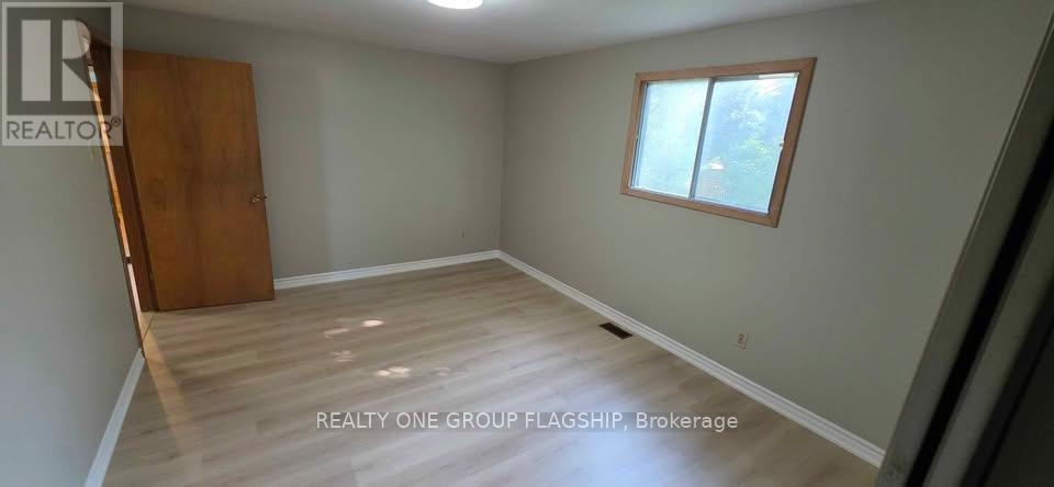 9 Thirty Sixth Street, Toronto, Ontario  M8W 3K8 - Photo 13 - W12662898