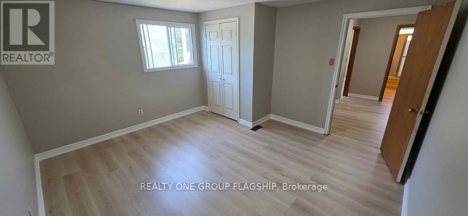 9 Thirty Sixth Street, Toronto, Ontario  M8W 3K8 - Photo 9 - W12662898