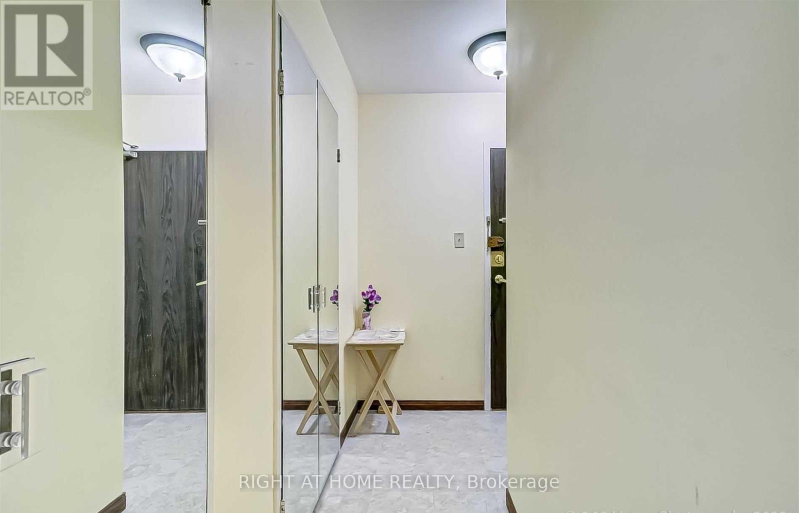 1014 - 455 Sentinel Road, Toronto, Ontario  M3J 1V5 - Photo 15 - W12662900