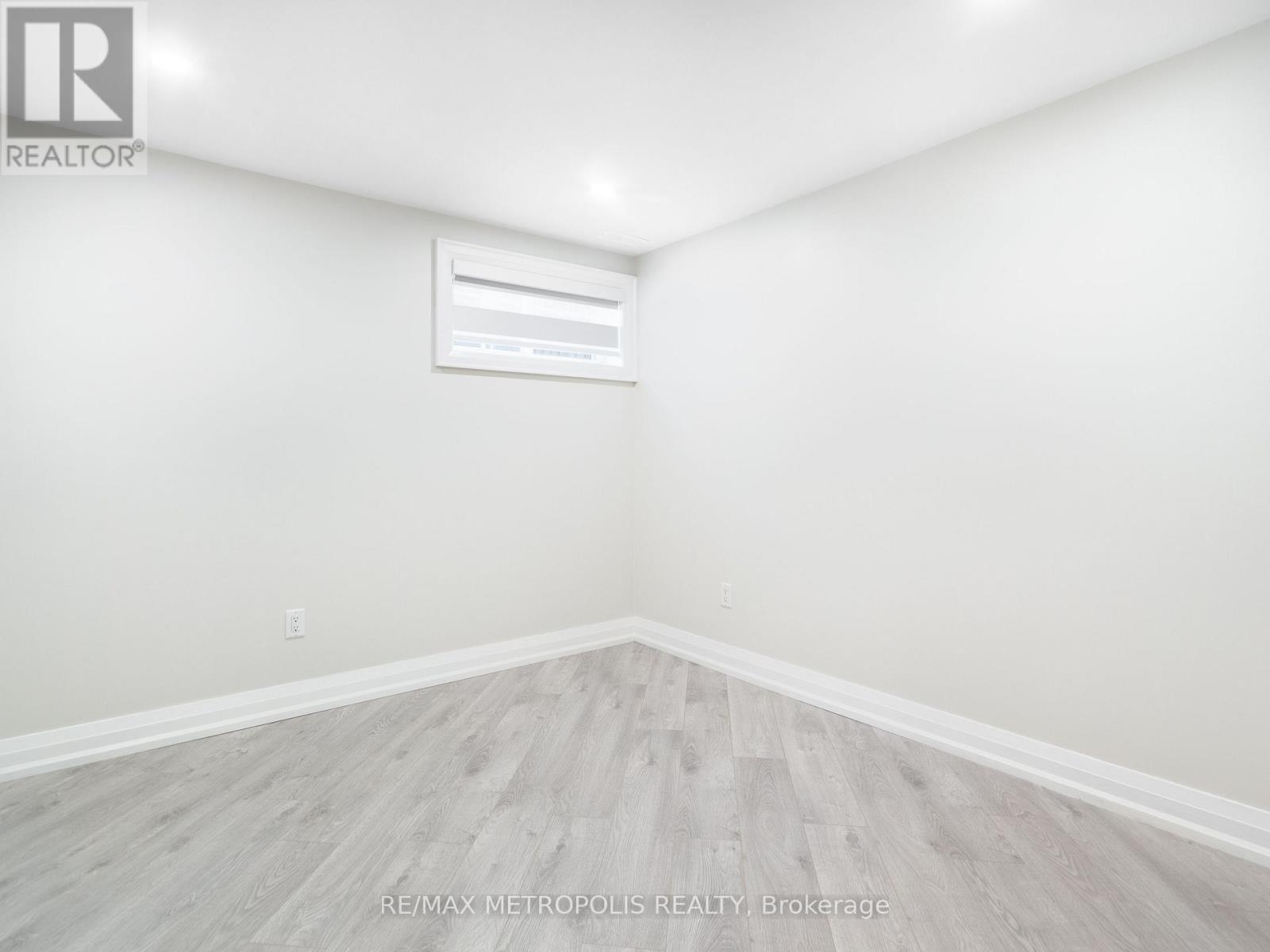 Upper - 62 Davelayne Road, Toronto, Ontario  M9M 2A7 - Photo 29 - W12662948