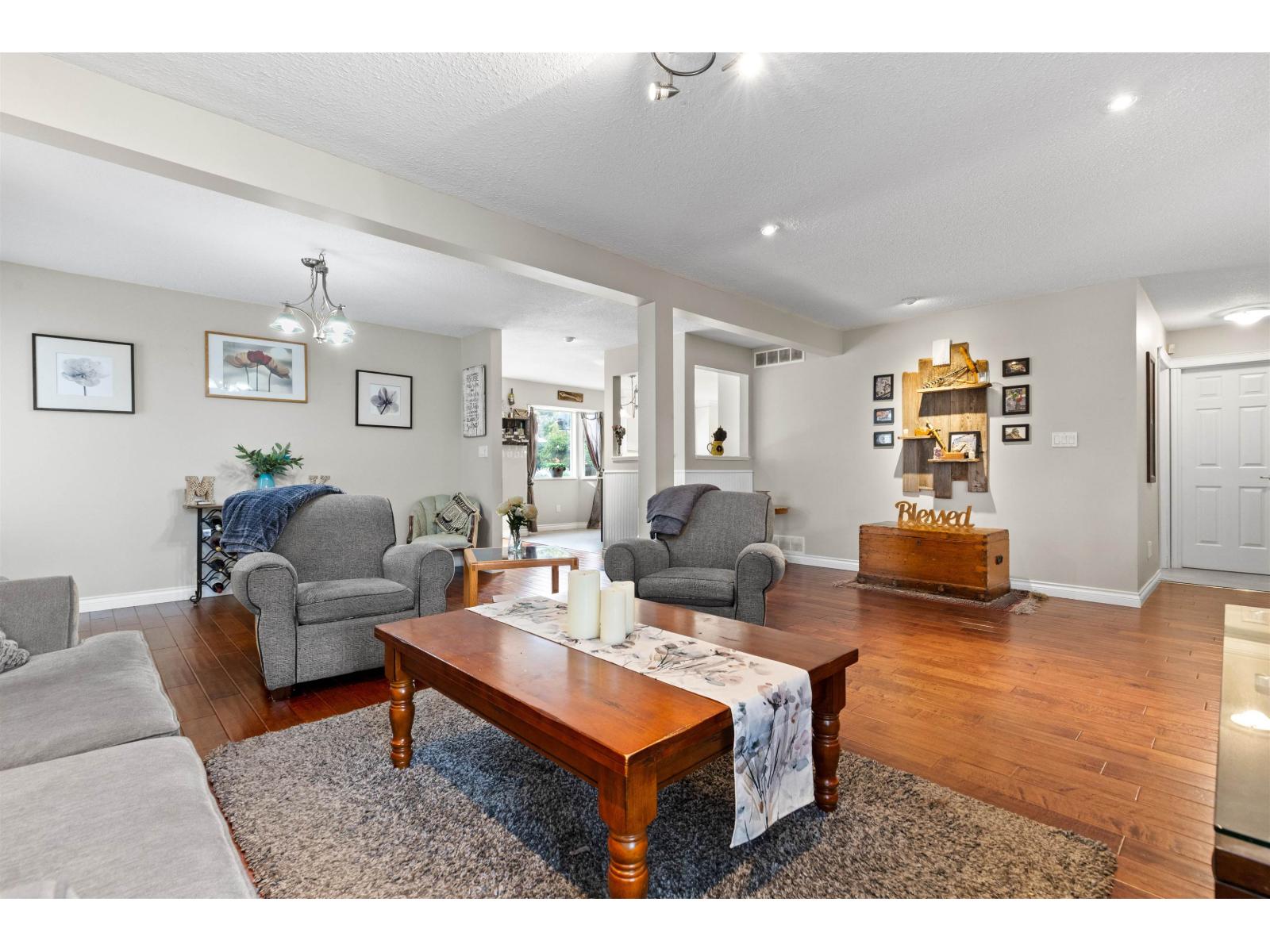 6196 Cottonwood Street, Delta, British Columbia  V4E 3K5 - Photo 8 - R3075688