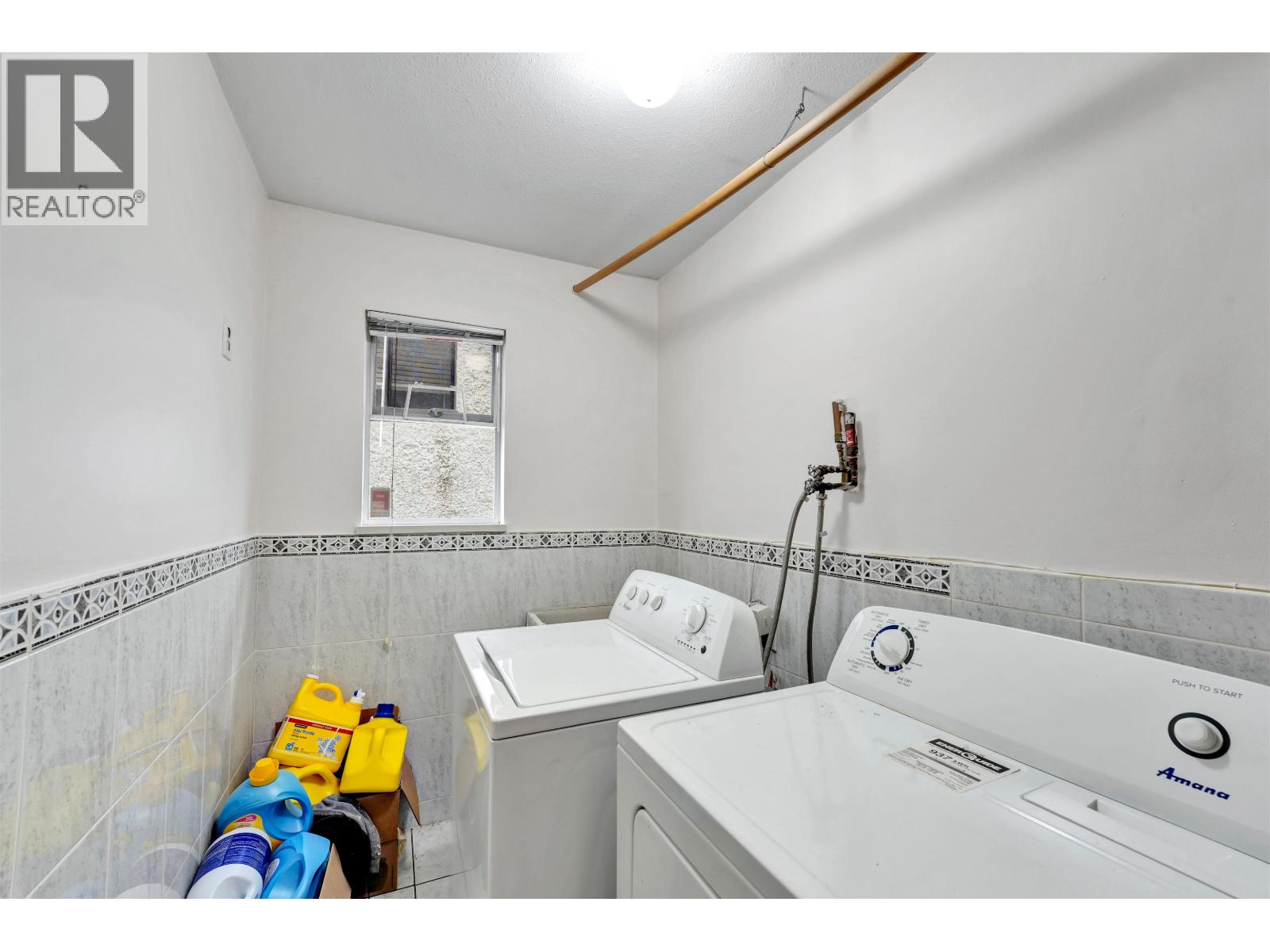 3153 Parker Street, Vancouver, British Columbia  V5K 2V4 - Photo 9 - R3074772