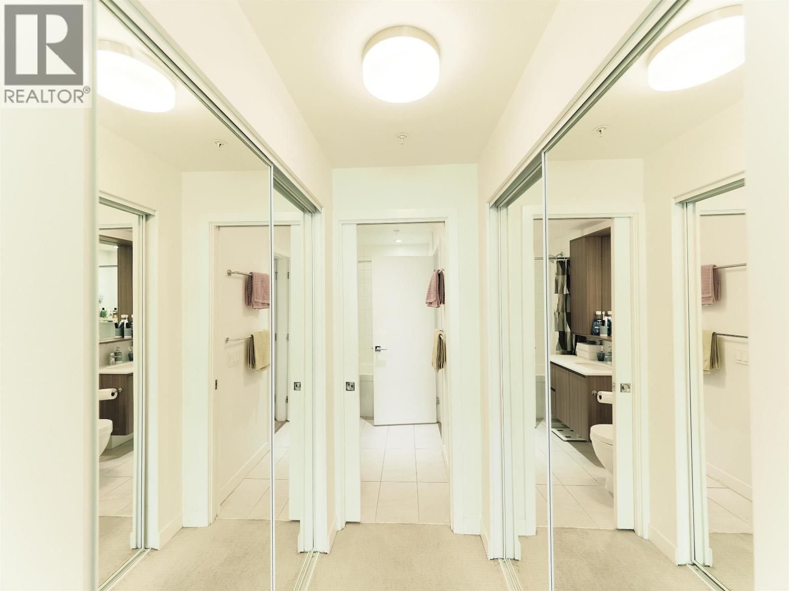 213 516 Foster Avenue, Coquitlam, British Columbia  V3J 0H8 - Photo 9 - R3075731