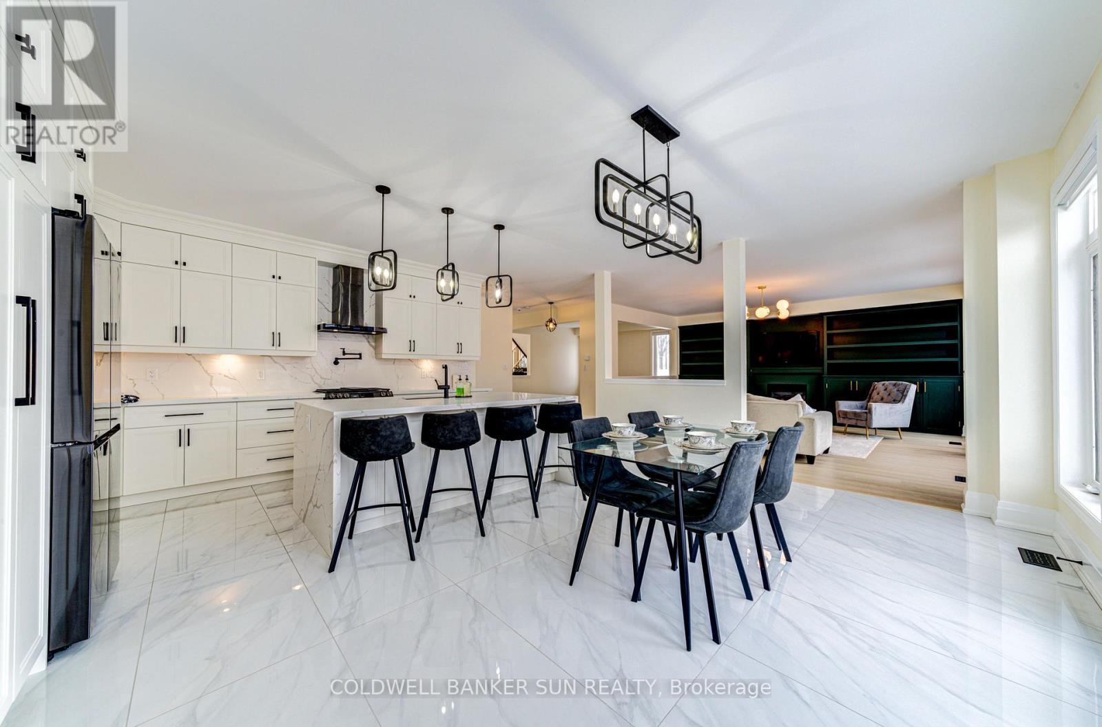 33 Ellis Crescent, Kawartha Lakes, Ontario  K9V 0A5 - Photo 26 - X12662838