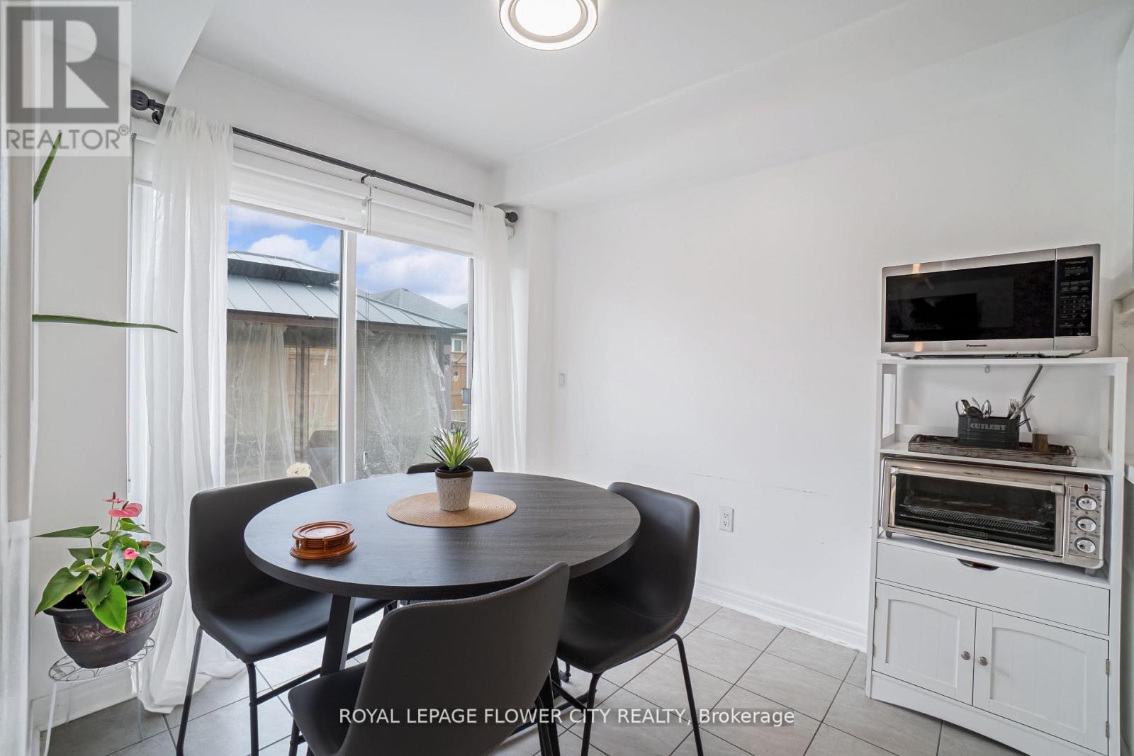 244 Palmer Lane, Woodstock, Ontario  N4T 0G5 - Photo 19 - X12662926