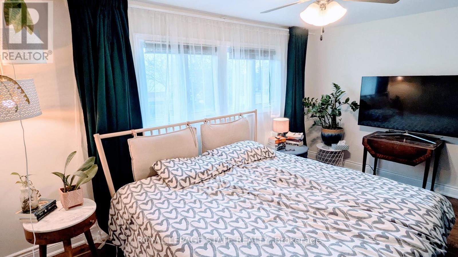 133 Chilton Drive, Hamilton, Ontario  L8J 1L8 - Photo 21 - X12662960