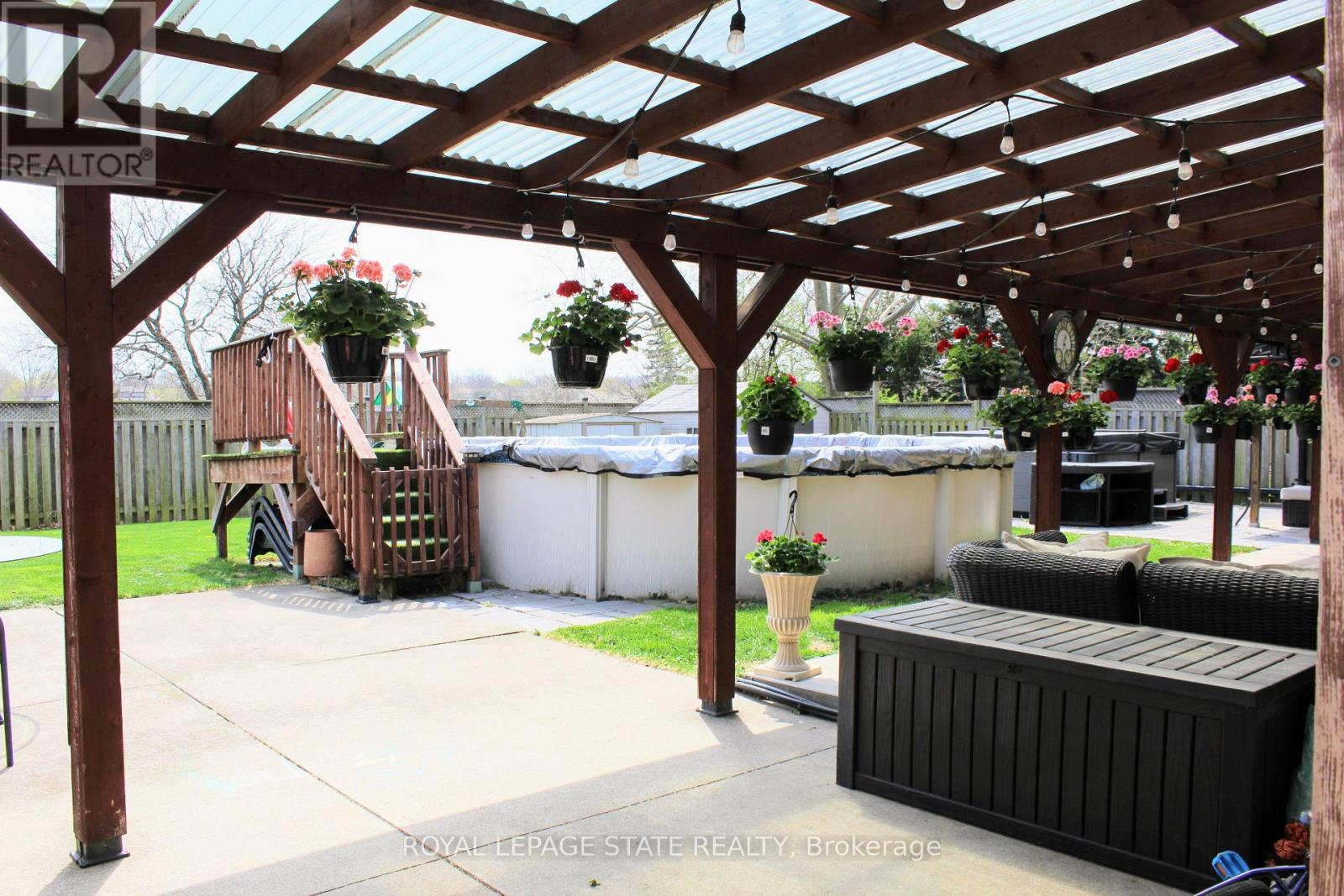 133 Chilton Drive, Hamilton, Ontario  L8J 1L8 - Photo 36 - X12662960