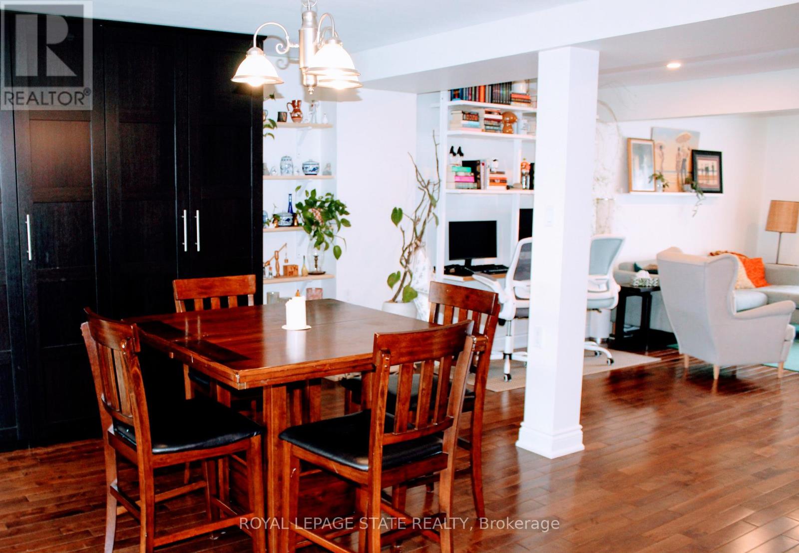 133 Chilton Drive, Hamilton, Ontario  L8J 1L8 - Photo 9 - X12662960