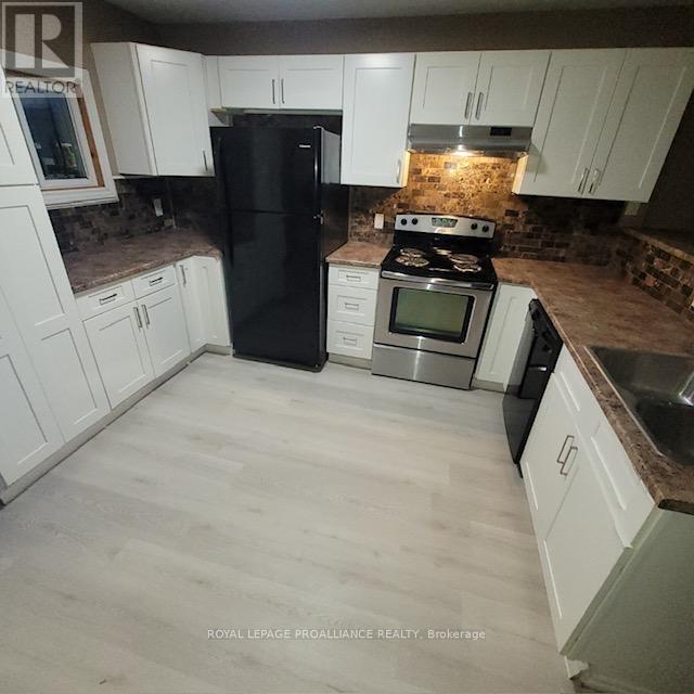 48 Bentinck Street W, Quinte West (Trenton Ward), Ontario  K8V 4E3 - Photo 10 - X12636830