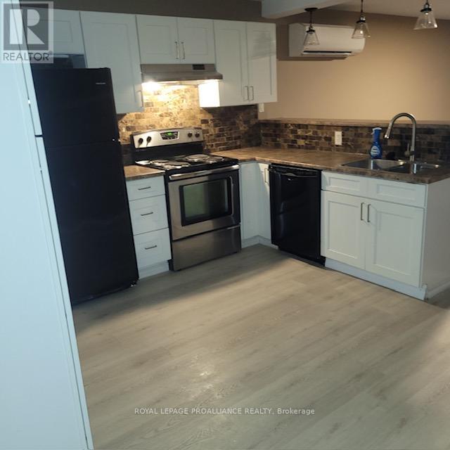 48 Bentinck Street W, Quinte West (Trenton Ward), Ontario  K8V 4E3 - Photo 7 - X12636830