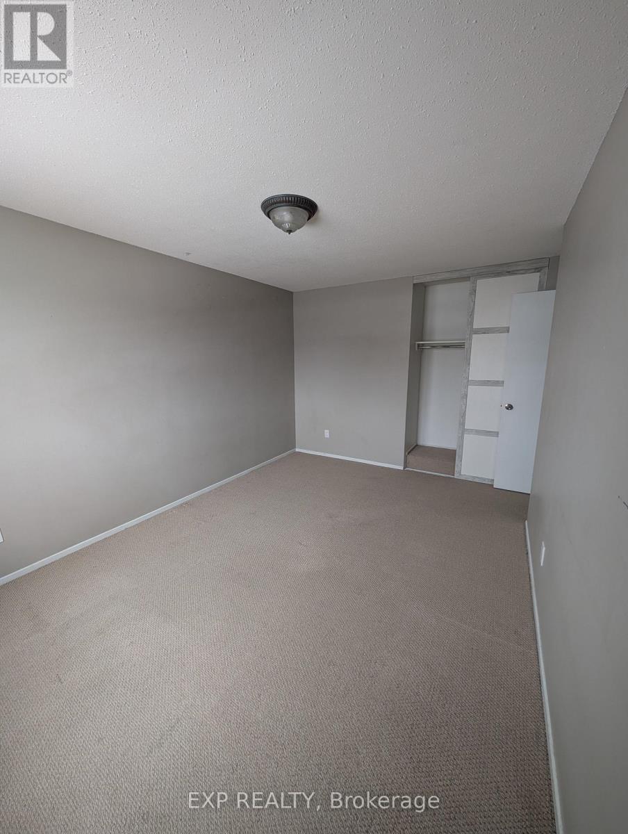 3d Crestlea Crescent, Ottawa, Ontario  K2G 4N1 - Photo 12 - X12631626