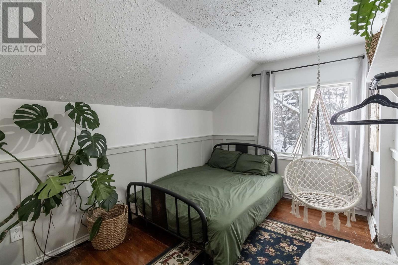 165 Woodward Ave, Sault Ste. Marie, Ontario  P6A 3T6 - Photo 17 - SM253367